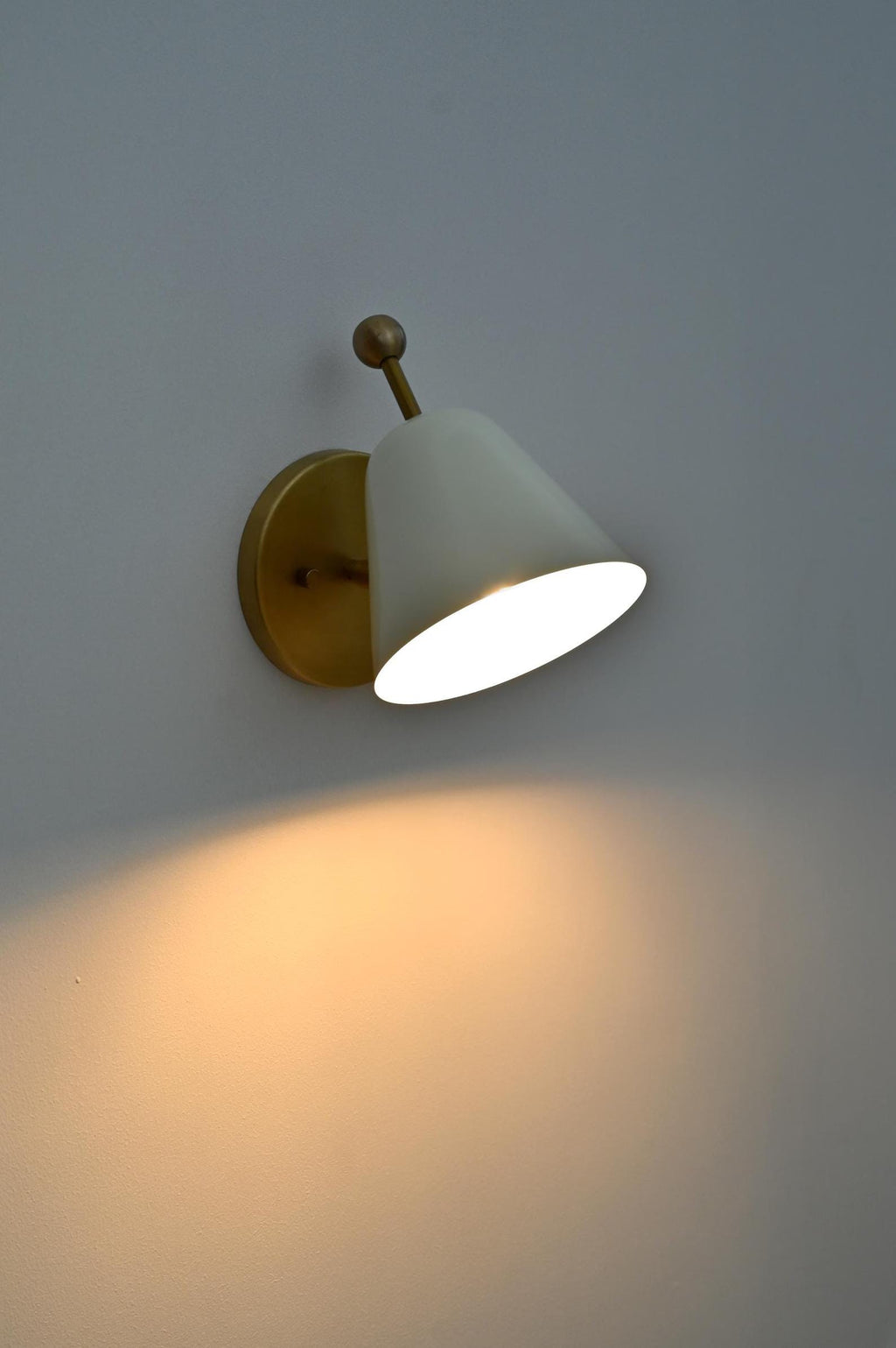 Handcrafted Ivory & Brass Wall Sconc